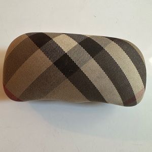 Burberry Sunglass Case